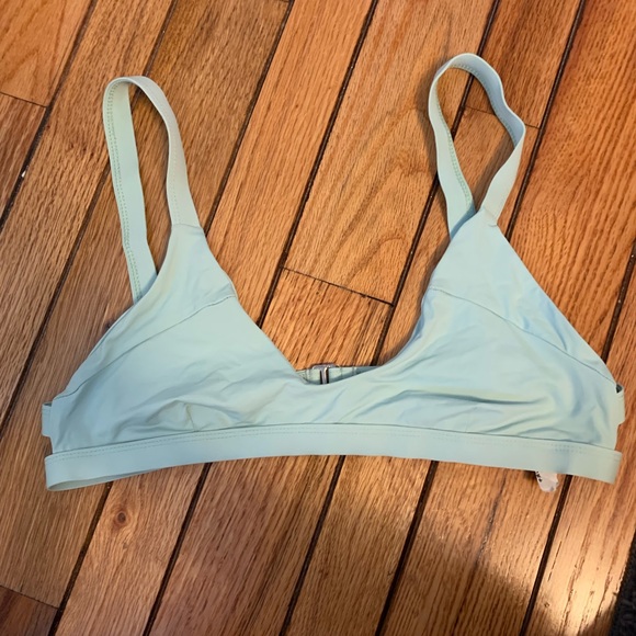 TAVIK light green bikini top! - Picture 4 of 6